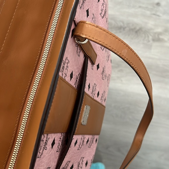 MCM ANYA MEDIUM VISETOS ZIP TOP SHOPPER - Soft pink - Picture 14 of 15